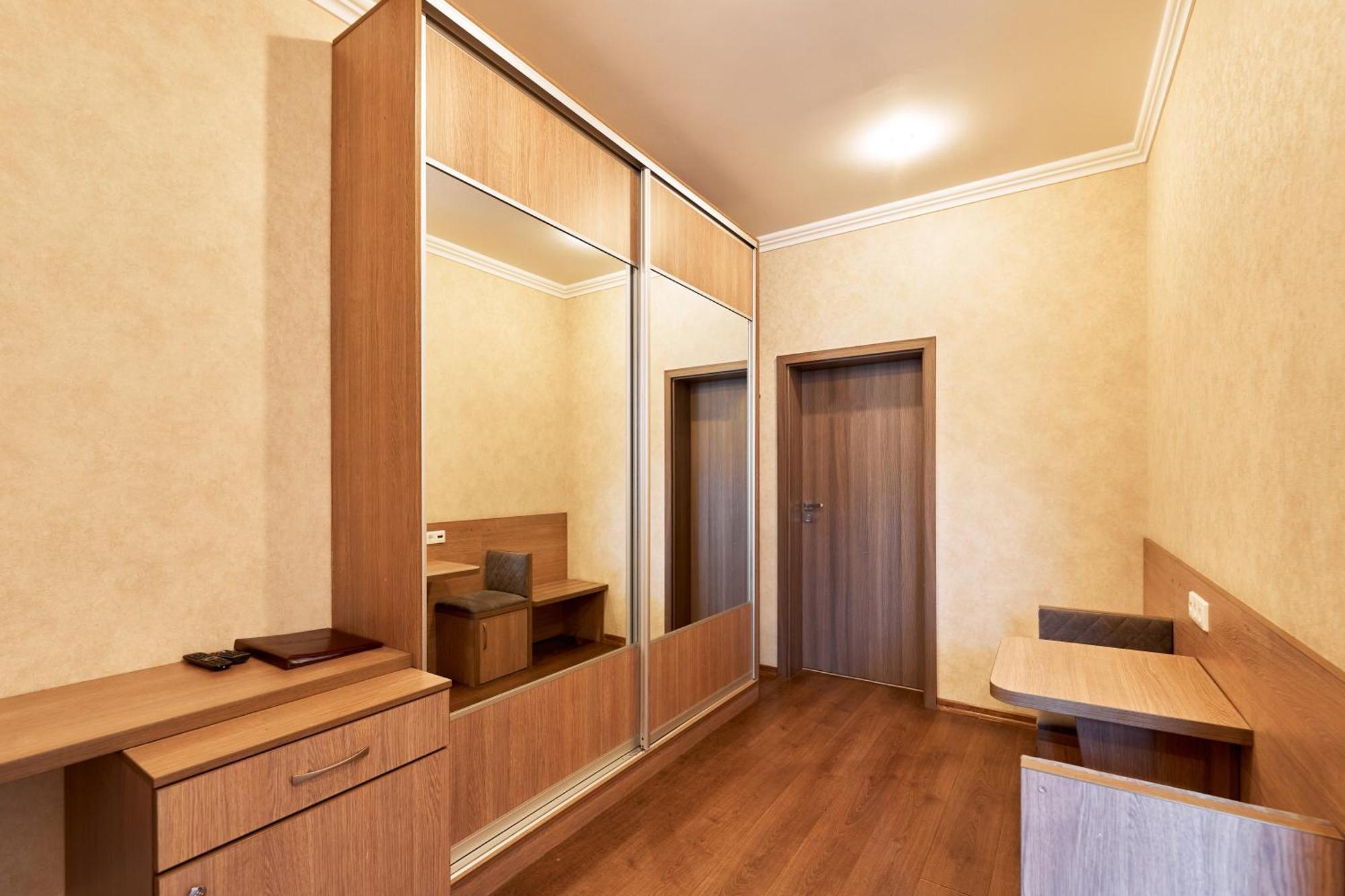 Hotel Classic Kiew Exterior foto